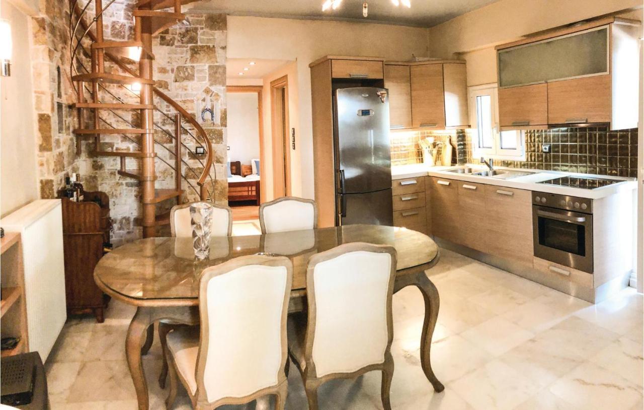 Amazing Home In Artemida With Kitchen Экстерьер фото