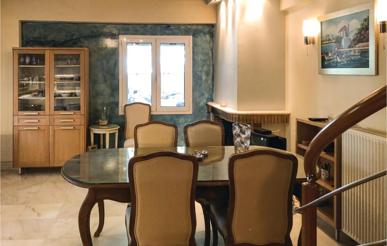 Amazing Home In Artemida With Kitchen Экстерьер фото