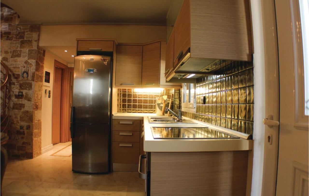 Amazing Home In Artemida With Kitchen Экстерьер фото